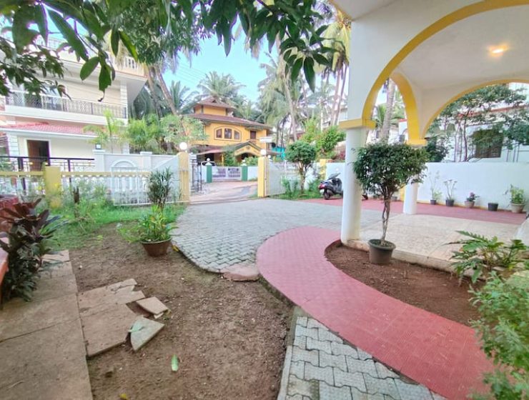 Arcadia Villa 100mtr From Candolim Beach With Pool