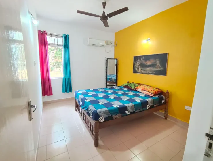 2BHK AC/Backup/wi-fi Near Candolim Beach – DA3